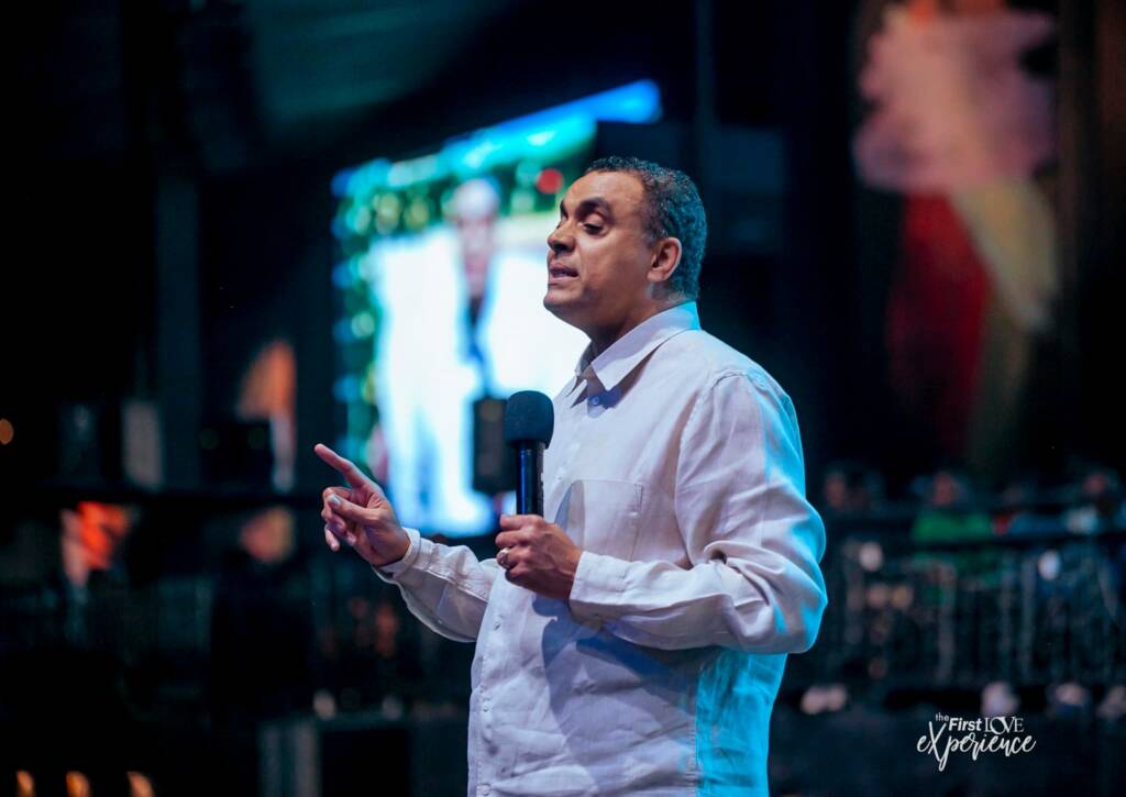 Dag Heward Mills, Ghana