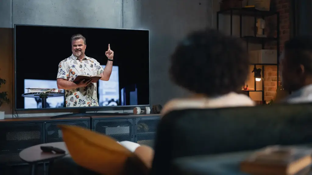online church service, common to follow Jesus in the Digital Age.